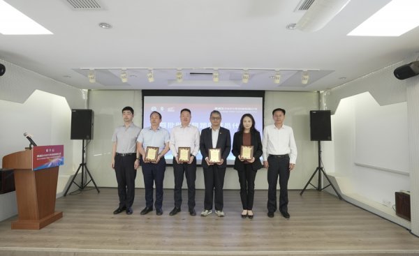 问鼎娱乐(中国游)官方网站
